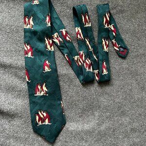Vintage Lands’ End Green Penguin Embossed Leaves Tie 60” Men’s Accessory RARE